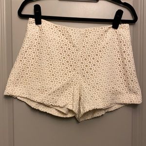BR cream high waisted shorts size 6